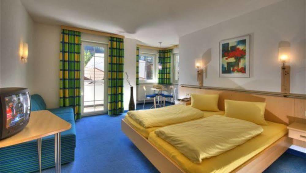 Petit Madlein Bed & Breakfast Ischgl Room photo