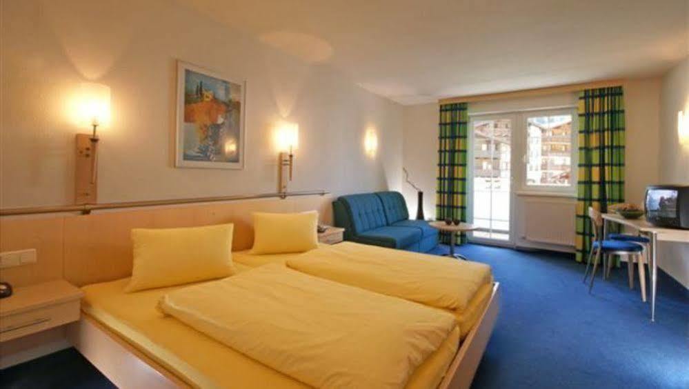 Petit Madlein Bed & Breakfast Ischgl Room photo